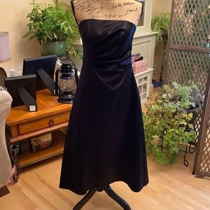 JS Boutique strapless A-line formal dress